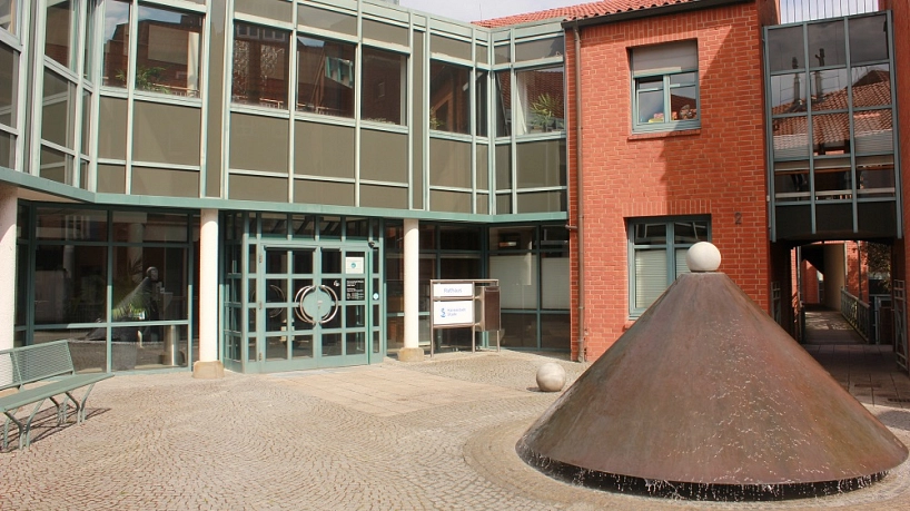 Eingang neues Rathaus&nbsp;&copy;&nbsp;Hansestadt Stade